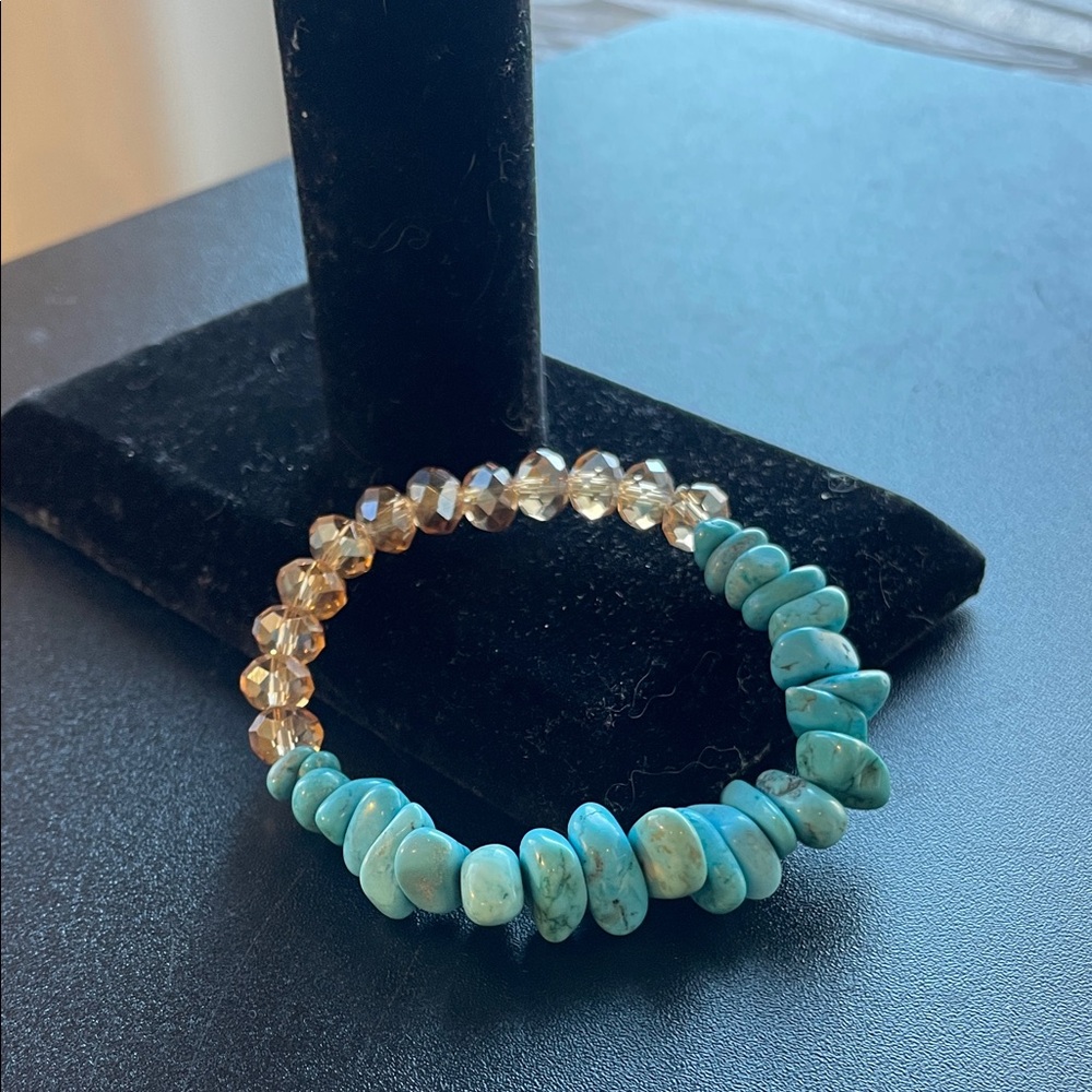 Turquoise color Howlite Beaded Bracelet